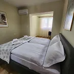 Ben\'S Apartment-City Center